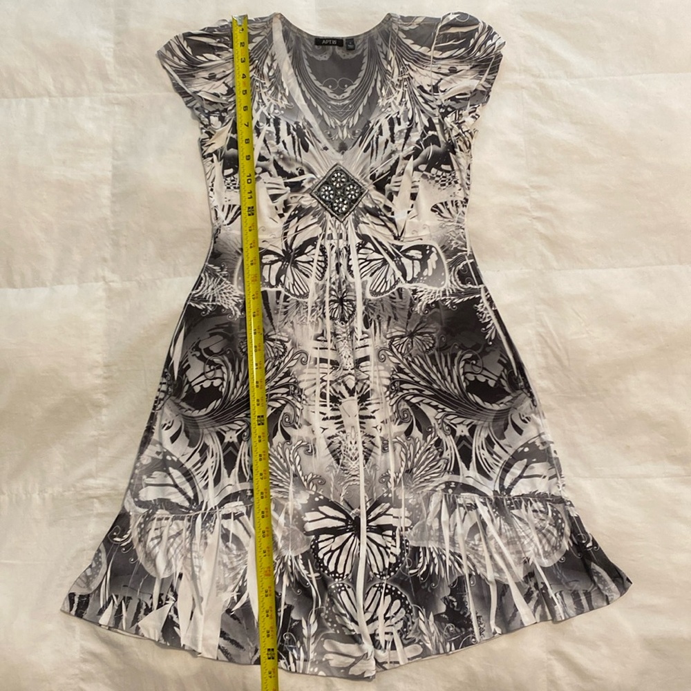 Apt. 9 women’s dress size small